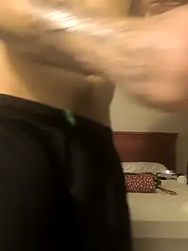 Snapshot of Midwestalpha chatting on 01/13/25, 03:34 Midwestalpha online show from 01/13/25, 03:34