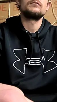 Snapshot of Midwestalpha chatting on 02/06/25, 06:46 Midwestalpha online show from 02/06/25, 06:46