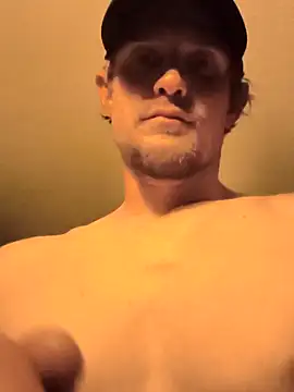 Snapshot of Midwestalpha chatting on 03/09/25, 06:06 Midwestalpha online show from 03/09/25, 06:06