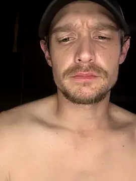 Snapshot of Midwestalpha chatting on 11/10/25, 08:13 Midwestalpha online show from 11/10/25, 08:13