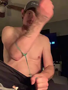 Snapshot of Midwestalpha chatting on 02/23/26, 04:37 Midwestalpha online show from 02/23/26, 04:37