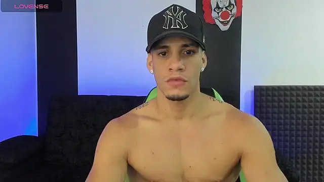 jhonnysnow17 online show from 02/13/25, 05:16