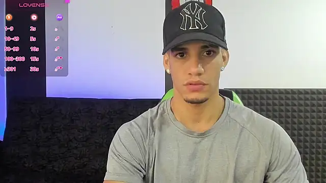 jhonnysnow17 online show from 02/13/25, 09:06