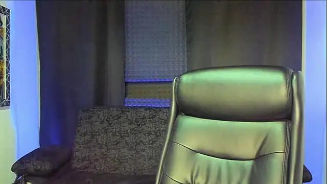 jhonnysnow17 online show from 12/02/25, 07:09