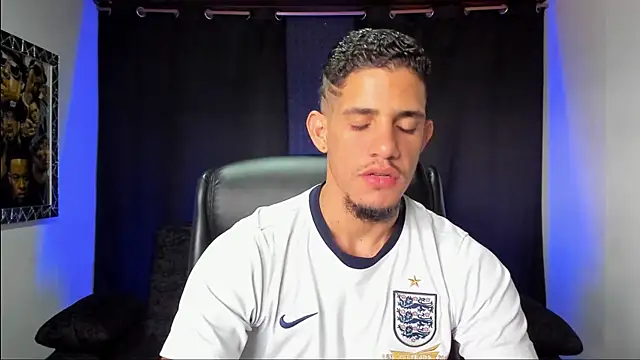 jhonnysnow17 online show from 03/22/26, 06:44