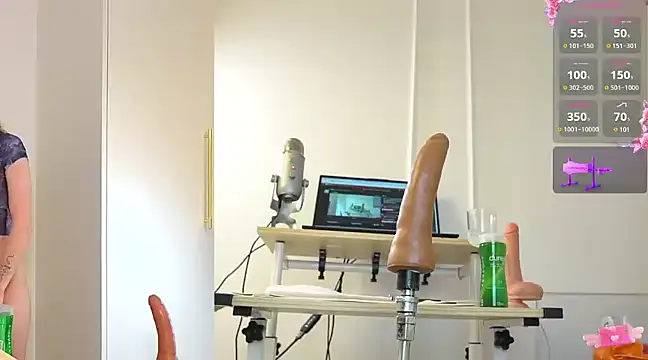 Snapshot of Miss69Ri99 chatting on 02/12/25, 05:26 Miss69Ri99 online show from 02/12/25, 05:26