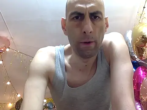 Snapshot of HandsomeAlfie chatting on 03/07/26, 02:08 HandsomeAlfie online show from 03/07/26, 02:08