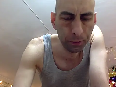 Snapshot of HandsomeAlfie chatting on 03/19/26, 05:22 HandsomeAlfie online show from 03/19/26, 05:22