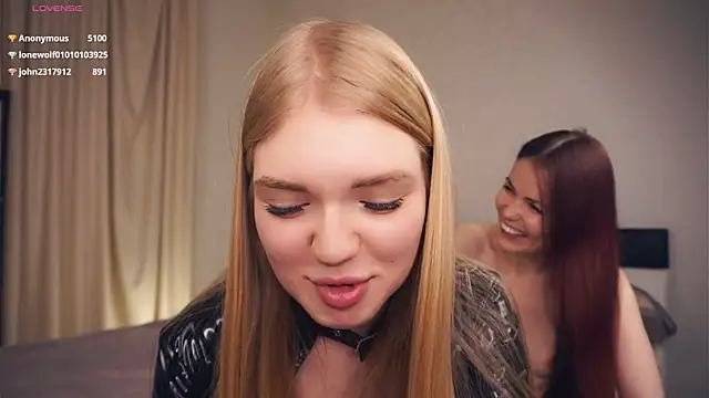 Snapshot of EllenReeves chatting on 01/23/25, 03:32 EllenReeves online show from 01/23/25, 03:32