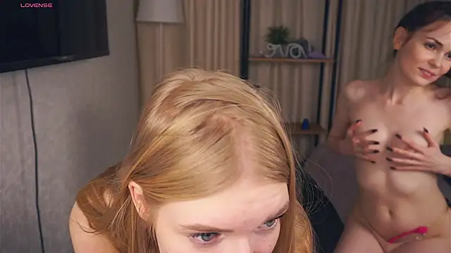 Snapshot of EllenReeves chatting on 01/30/25, 01:53 EllenReeves online show from 01/30/25, 01:53