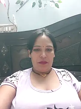 Poojabhabi101 online show from 11/09/25, 07:39