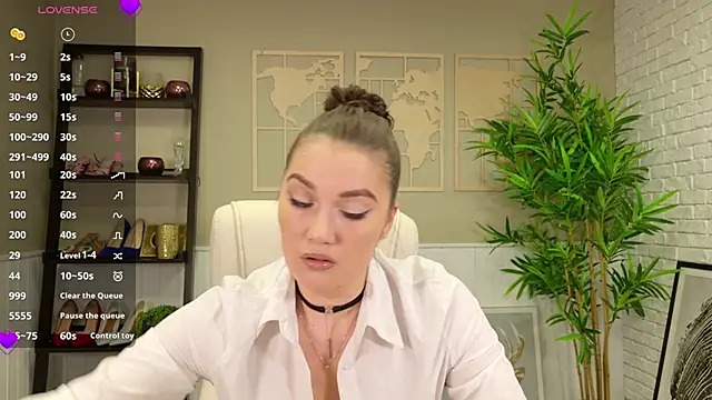 SelineSole online show from 02/05/26, 04:44