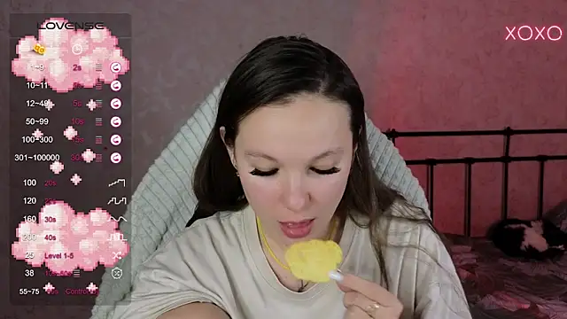 lil luna x online show from 02/26/25, 07:05