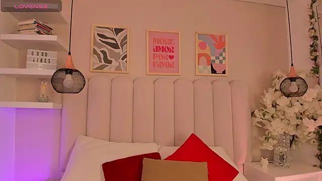 cute  cherry  online show from 02/10/26, 08:24