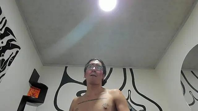 mal x online show from 11/09/25, 12:03