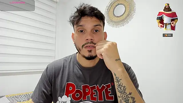 Snapshot of alejandro_stark chatting on 12/13/24, 11:50 alejandro stark online show from 12/13/24, 11:50