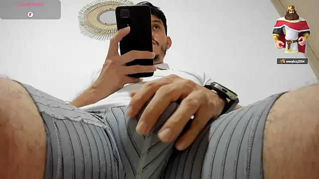 Snapshot of alejandro_stark chatting on 12/21/24, 09:23 alejandro stark online show from 12/21/24, 09:23