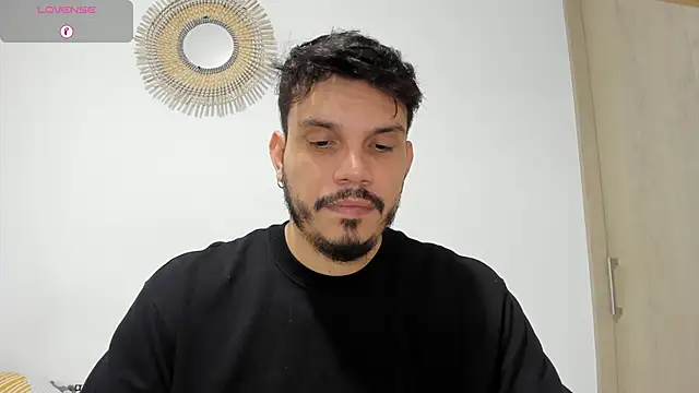 Snapshot of alejandro_stark chatting on 12/24/24, 08:44 alejandro stark online show from 12/24/24, 08:44