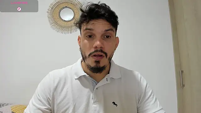 Snapshot of alejandro_stark chatting on 01/08/25, 03:50 alejandro stark online show from 01/08/25, 03:50