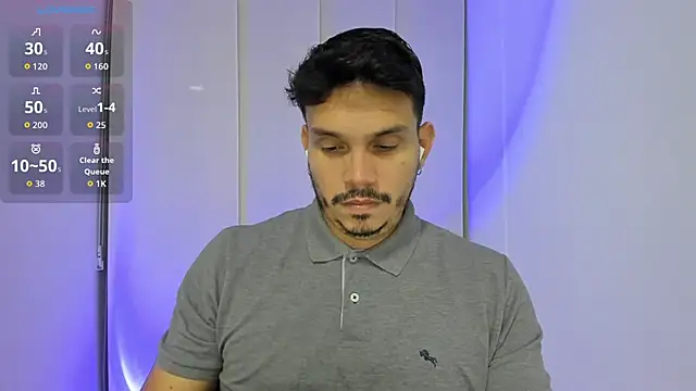 Snapshot of alejandro_stark chatting on 10/05/25, 06:12 alejandro stark online show from 10/05/25, 06:12