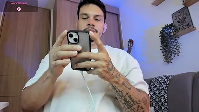 alejandro stark online show from 06/30/26, 09:21
