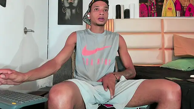 Snapshot of _Bbc_master_ chatting on 09/20/25, 11:06 Bbc master online show from 09/20/25, 11:06