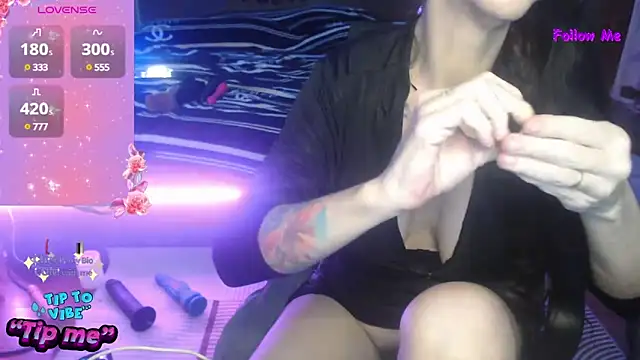 VenusX online show from 03/11/25, 05:46