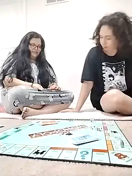 LiverandBrat77 online show from 09/12/25, 12:00