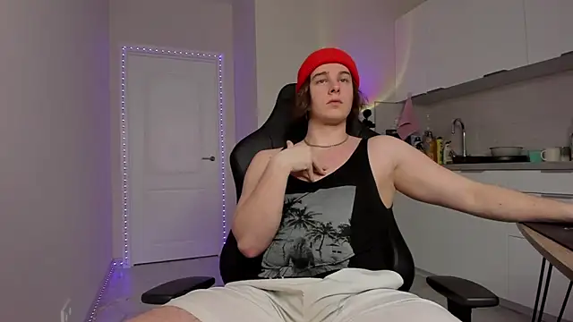 Vincent Strong online show from 02/28/25, 02:42