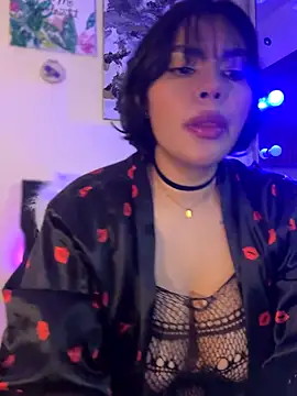 Snapshot of GigiiStone chatting on 09/30/25, 10:26 GigiiStone online show from 09/30/25, 10:26