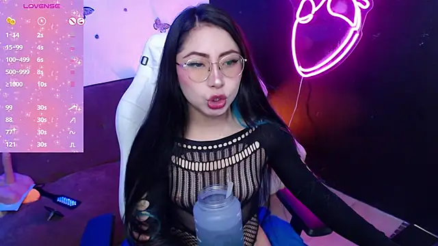 Snapshot of demyanderson_ chatting on 01/13/25, 10:45 demyanderson online show from 01/13/25, 10:45