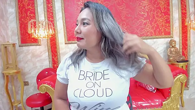 Snapshot of Myhottie_Milf chatting on 01/27/25, 02:46 Myhottie Milf online show from 01/27/25, 02:46