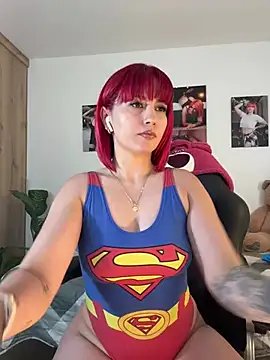 Snapshot of zafiro_mo0n chatting on 02/21/25, 08:49 zafiro mo0n online show from 02/21/25, 08:49