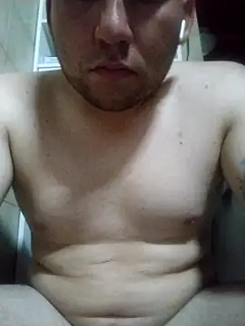 Snapshot of fabiancito25 chatting on 02/02/25, 12:30 fabiancito25 online show from 02/02/25, 12:30