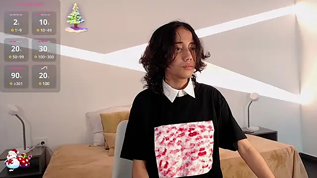 hot little bunny online show from 12/12/24, 09:04