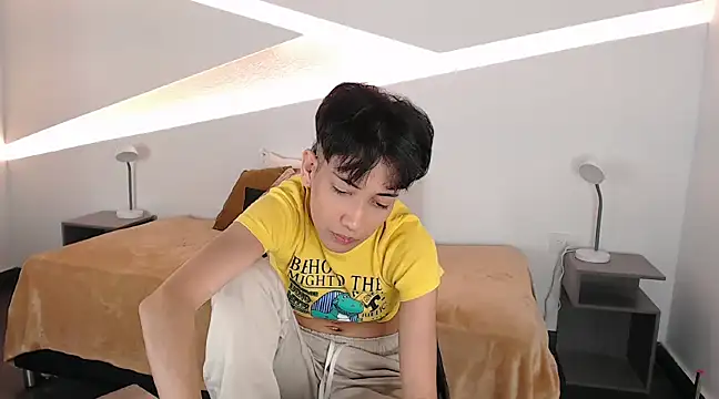 hot little bunny online show from 01/16/25, 11:59