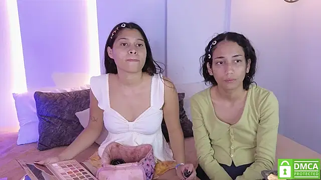 hot little bunny online show from 11/09/25, 09:46