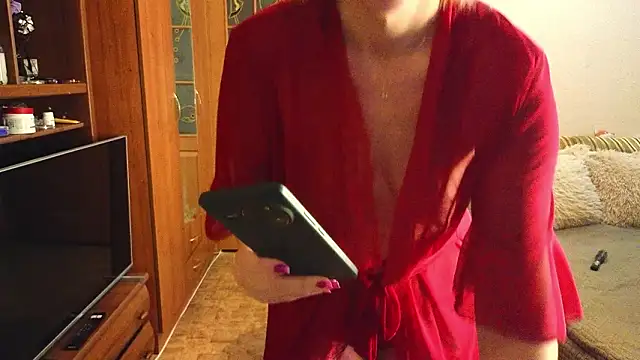 YourQueenX online show from 03/27/26, 06:41