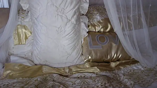 Mia-Montal777 online show from 03/12/25, 03:40