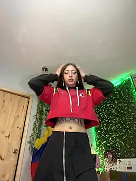 VickyJackson  online show from 07/08/26, 12:48