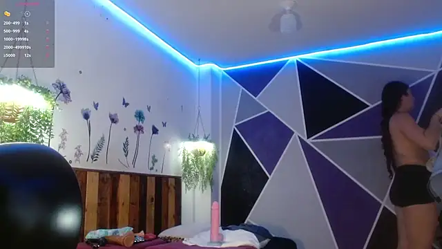 DaMikaela  online show from 10/04/25, 07:12