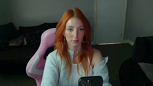 Red firesquirt online show from 03/18/25, 02:26
