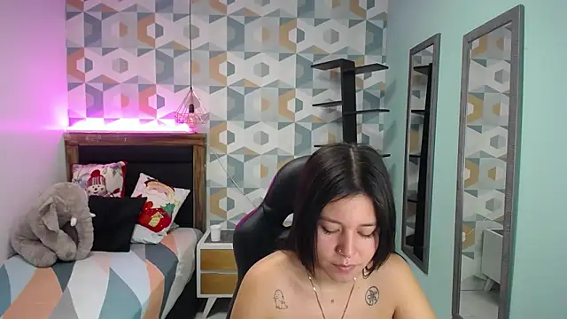 LORENADAVIES online show from 12/18/24, 11:56