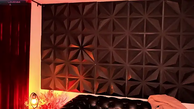 Misselektra   online show from 01/16/25, 03:45