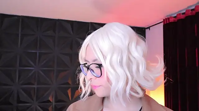 Misselektra   online show from 02/17/25, 03:36