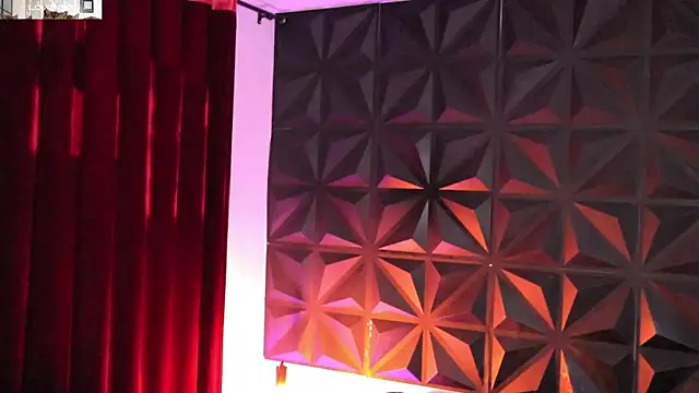 Misselektra   online show from 02/20/25, 03:45