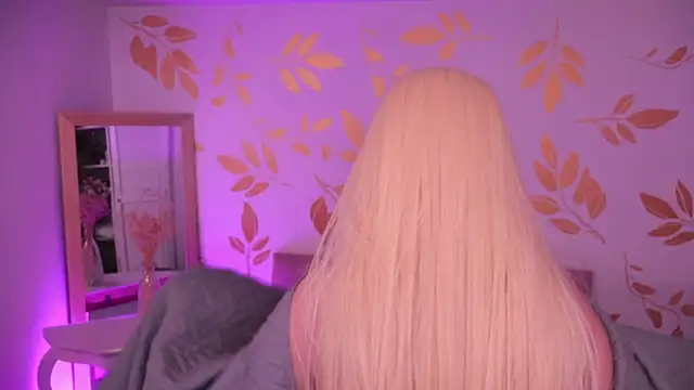 Snapshot of Misselektra__ chatting on 02/06/26, 06:07 Misselektra online show from 02/06/26, 06:07