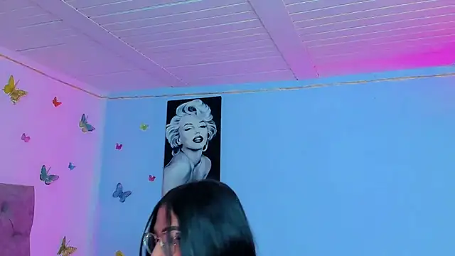 mabellfox online show from 12/13/24, 03:38