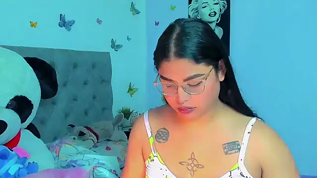 mabellfox online show from 12/15/24, 03:31