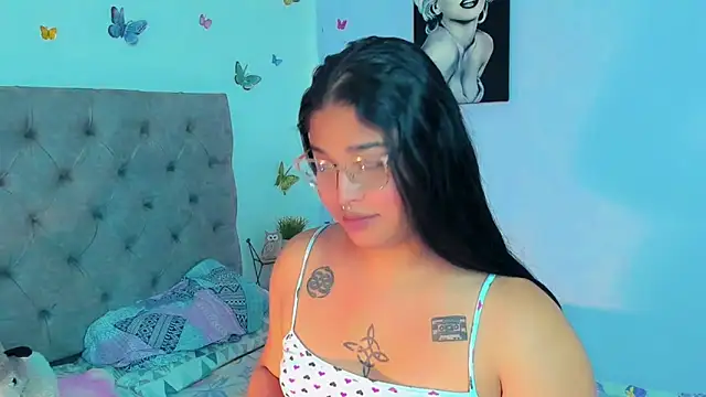 mabellfox online show from 12/27/24, 04:43